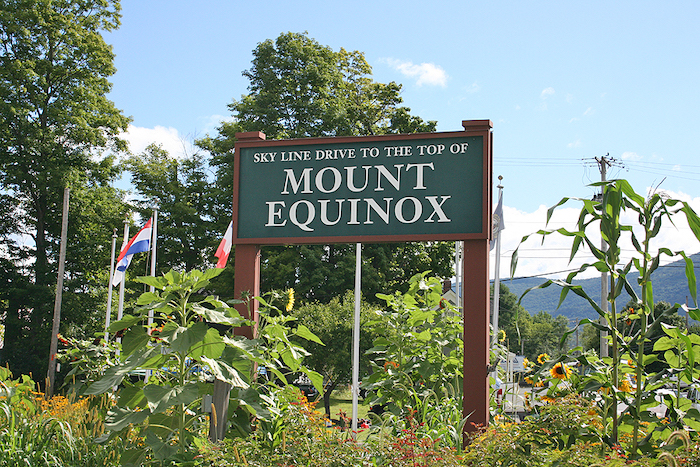 MT EQUINOX TOP 10-2022 copy.JPG