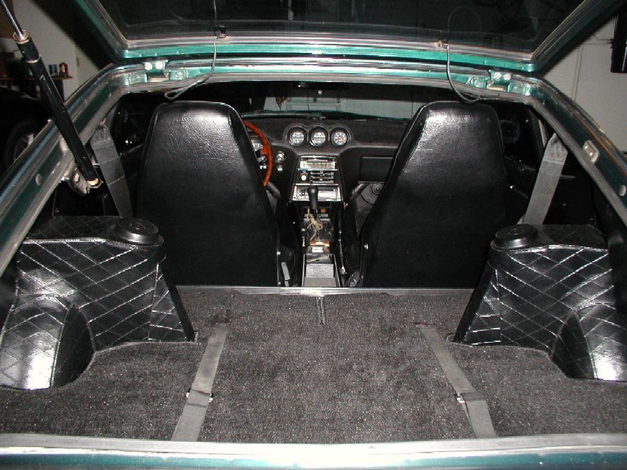 small 240z New Interior -001.JPG