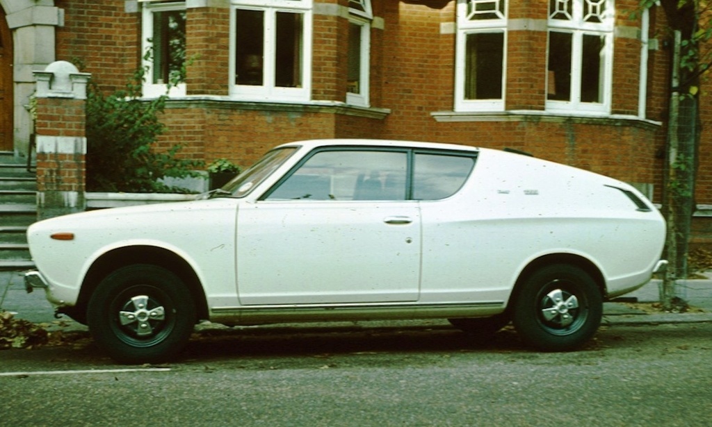Datsun_Cherry_Coupe_1975.jpg