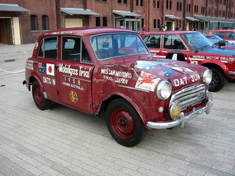 1958 Datsun 210 Bluebird rally car.jpg