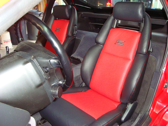 Z seats.JPG