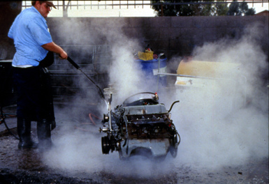 kerosene fired engine steam cleaner.jpg
